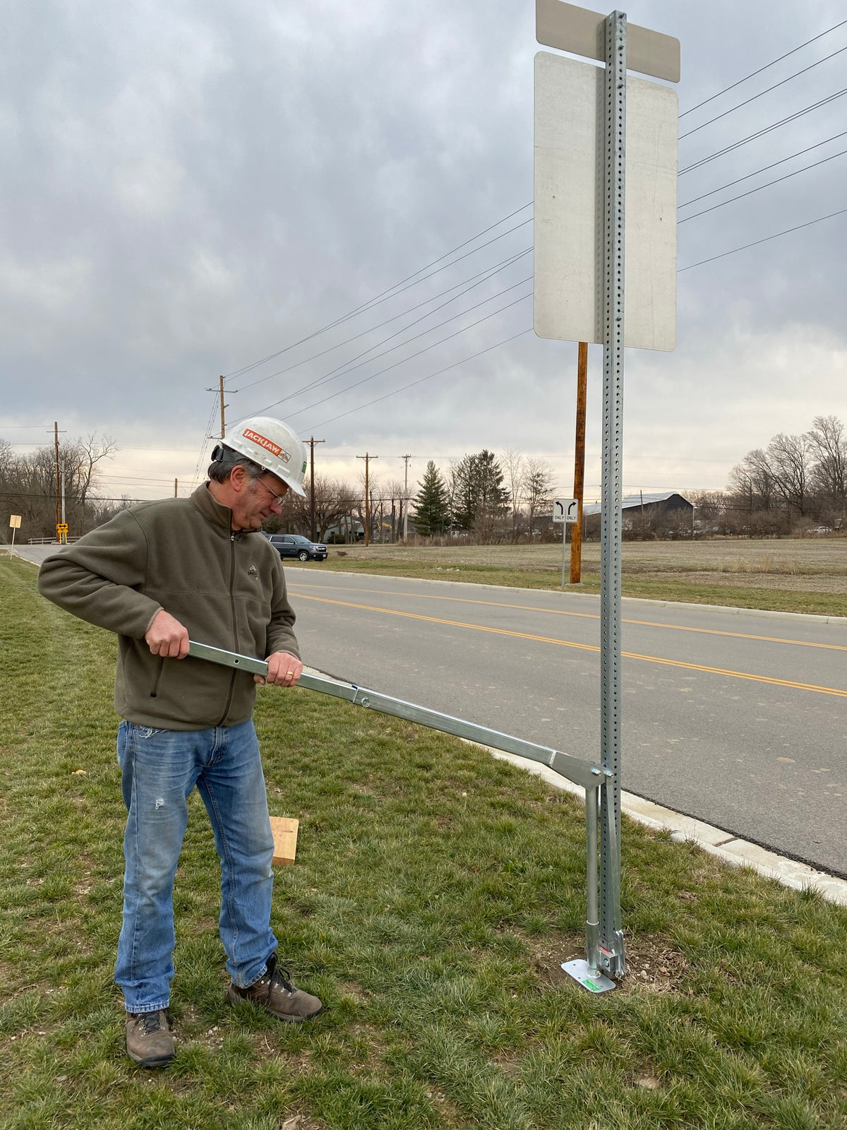 JackJaw® 504 Square Sign Post Super Puller 2" - 2 1/2"